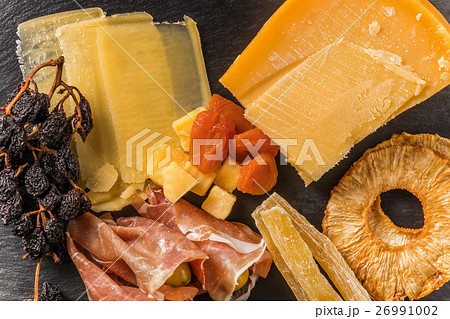 ゴーダチーズのオードブル　Gouda cheese 26991002