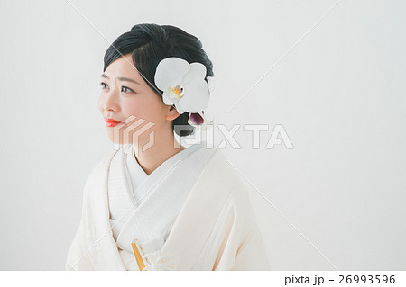 traditional Japanese wedding 26993596