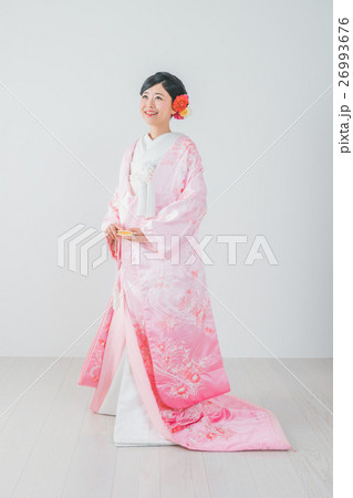 traditional Japanese wedding 26993676