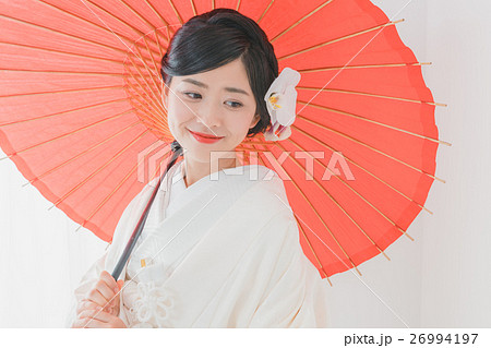 traditional Japanese wedding 26994197