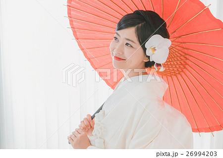 traditional Japanese wedding 26994203