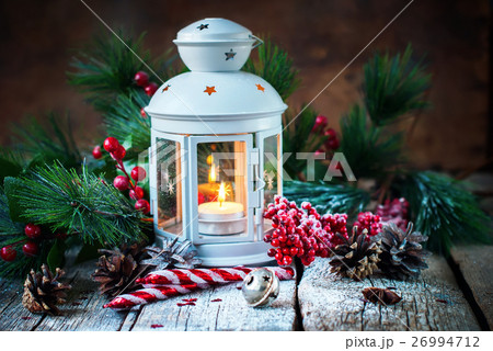 Drawn Snow Holiday Christmas Gifts Red Ball Drawn Snow Holiday Christmas Gifts Red Ball 26994712