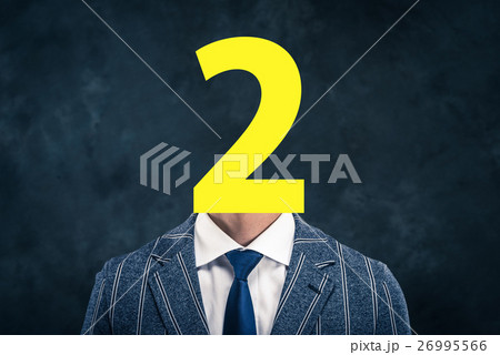 顔が数字のビジネスマン 顔が数字のビジネスマン 26995566