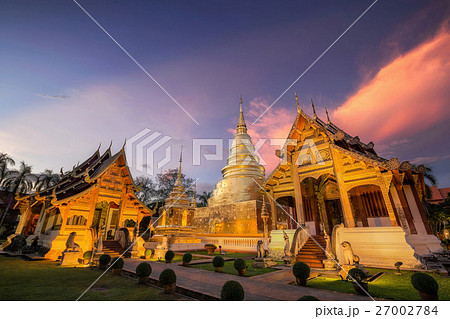 New golden pagoda, Phra Singh temple twilight time 27002784