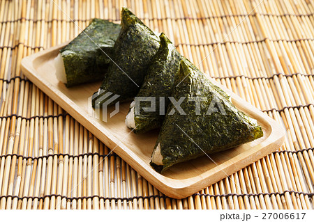 Onigiri, Japanese food Onigiri, Japanese food 27006617