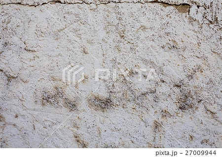 cracked stone wall background 27009944