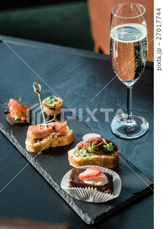 spanish appetizer 27017744