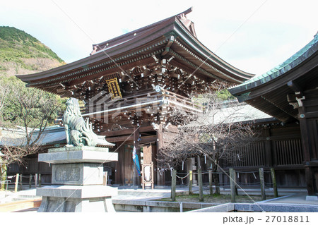 宮地嶽神社の楼門 宮地嶽神社の楼門 27018811