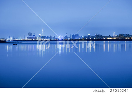 ハルシオン 長閑 静かな 27019244