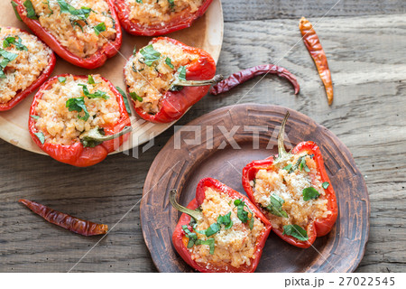 Stuffed bell peppers with white rice and cheese Stuffed bell peppers with white rice and cheese 27022545