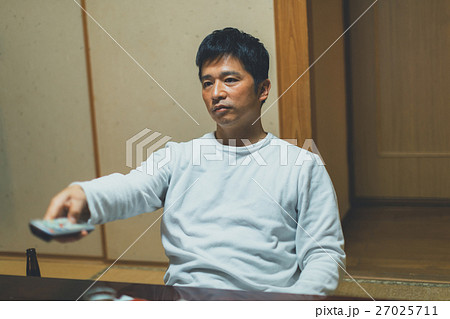 Japanese-style bar 27025711