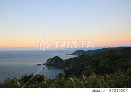 高知県土佐市 帷子崎からの朝日 高知県土佐市 帷子崎からの朝日 27030507