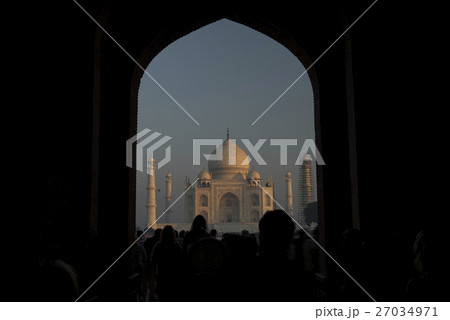 Taj Mahal 27034971