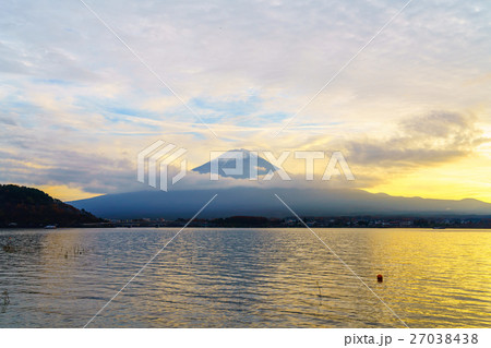 Mount Fuji sunset, Japan Mount Fuji sunset, Japan 27038438