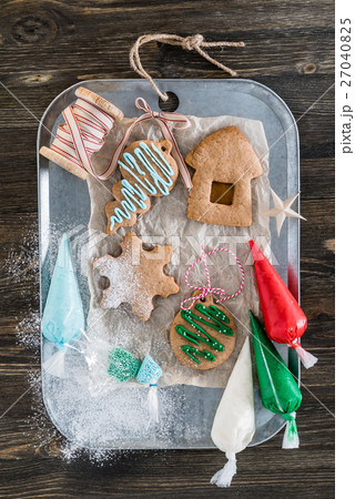 holiday gingerbreads holiday gingerbreads 27040825