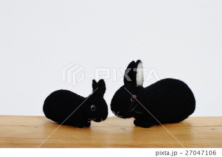 フェルトのクロウサギの親子　 27047106