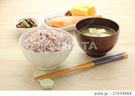 雑穀ごはん 定食 雑穀ごはん 定食 27049968