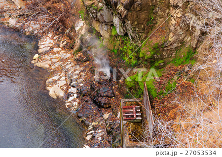 栃木県日光市　川俣　間欠泉より（11月） 27053534