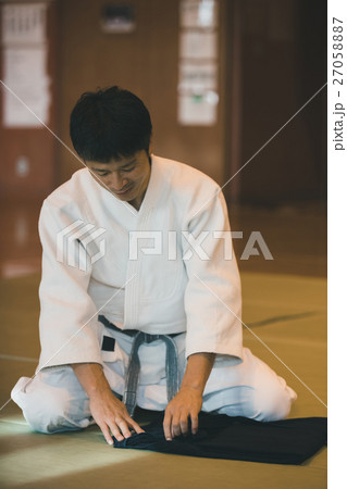 martial artist martial artist 27058887