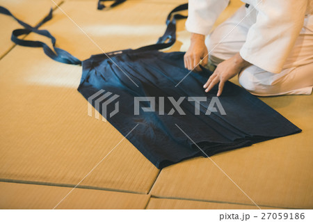 martial artist martial artist 27059186