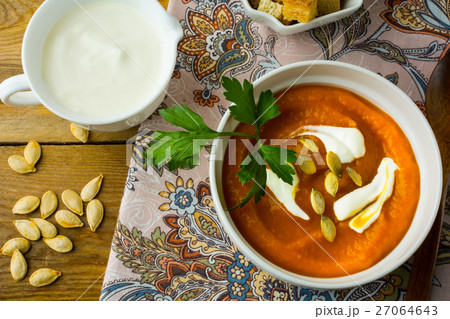 Spicy pumpkin cream soup Spicy pumpkin cream soup 27064643