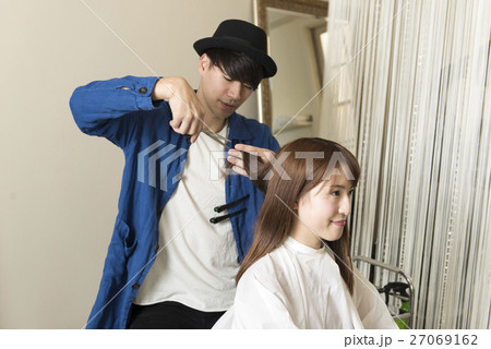 hair salon 27069162
