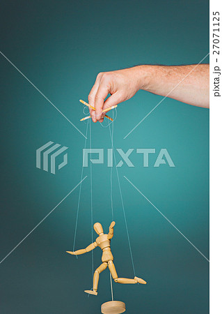 Image puppet in the hands of the puppeteer Image puppet in the hands of the puppeteer 27071125