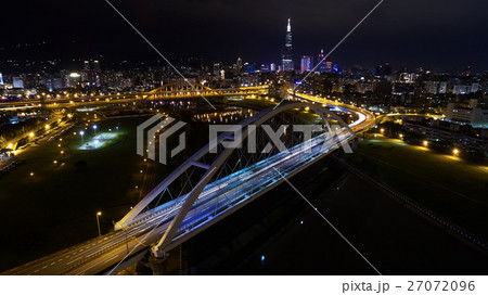 台北101 台北101 ナイトシーン 27072096