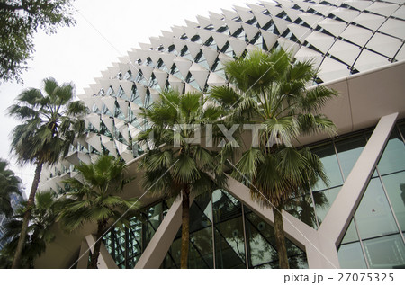Unique glass roof background Unique glass roof background 27075325