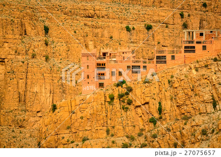 Construction of a hotel above canyon Gorges Dades 27075657