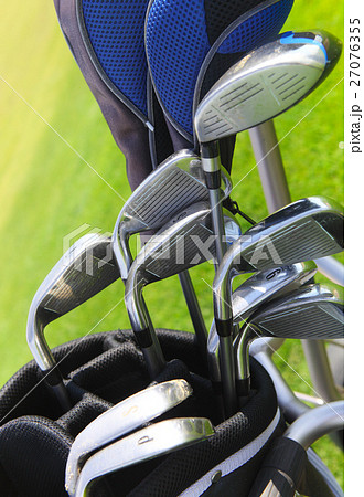 Golf clubs in golfbag 27076355