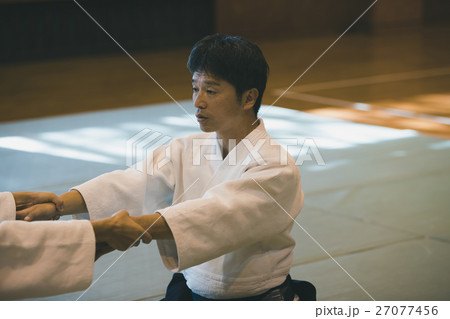 martial artist 27077456