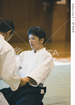 martial artist martial artist 27077464