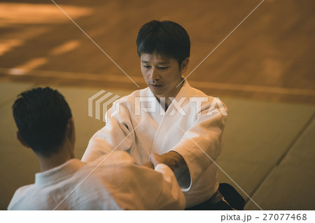 martial artist 27077468