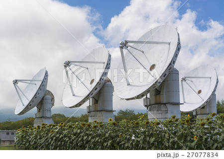 野辺山宇宙電波観測所の電波望遠鏡 27077834
