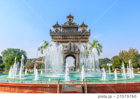Patuxay monument is dedicated to the deads during Patuxay monument is dedicated to the deads during 27079760