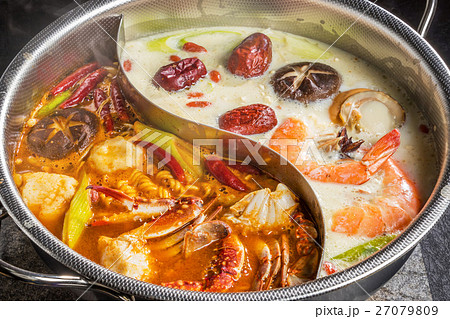 中華火鍋 Chinese hot pot 中華火鍋 Chinese hot pot 27079809