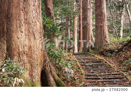 晩秋の出羽三山神社 晩秋の出羽三山神社 27082000