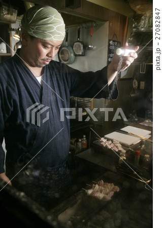 ガラス越しの料理人 ガラス越しの料理人 27082847