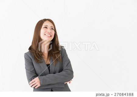 笑顔の女性　ビジネス 27084388