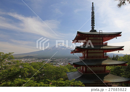 富士山と五重塔 富士山と五重塔 27085022