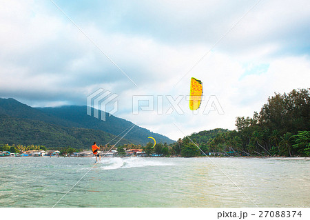 Kite Boarding, Fun in the ocean, Extreme Sport. Kite Boarding, Fun in the ocean, Extreme Sport. 27088374
