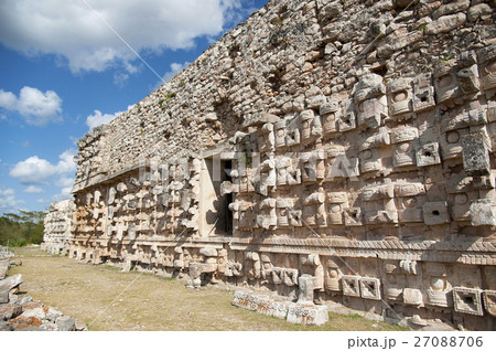 メキシコ　カバー遺跡　コズ・ポープ（仮面の宮殿） 27088706