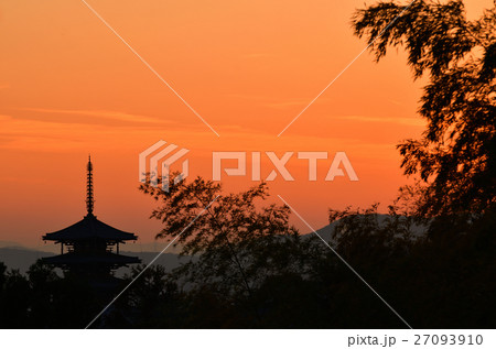法隆寺_夕焼け 27093910