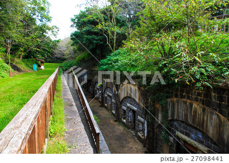 石原岳森林公園　砲台跡 27098441