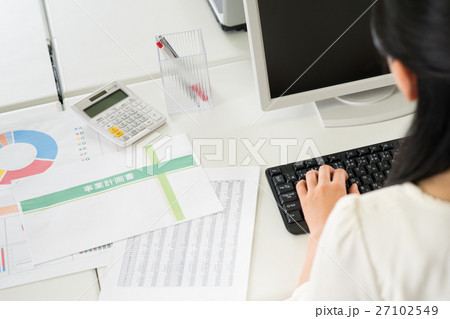 オフィス 27102549