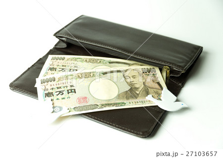 支出 支出 27103657