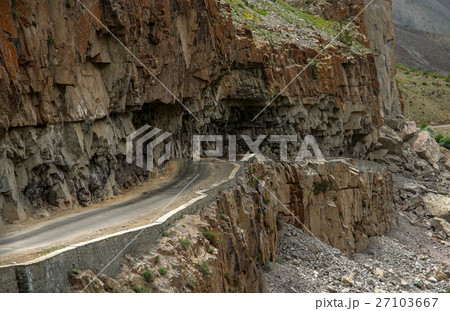 Road in Karakorum 27103667