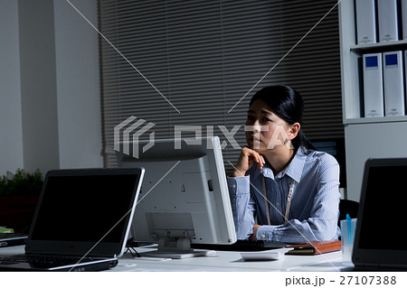 ブラック企業 27107388