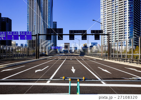 開通前の新しい道路 (9) 27108320